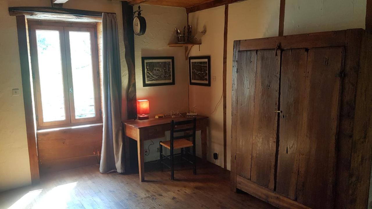 Maison Isolee Dans Les Vignes Et Les Bois Valady Екстер'єр фото